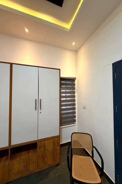 Room wardrobe and seating